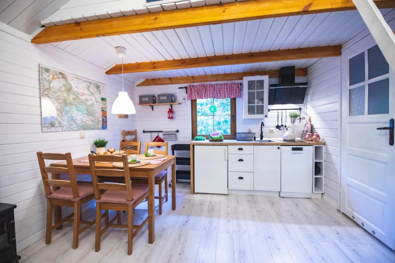 Kolonia Lesna Z Sauna Chalet